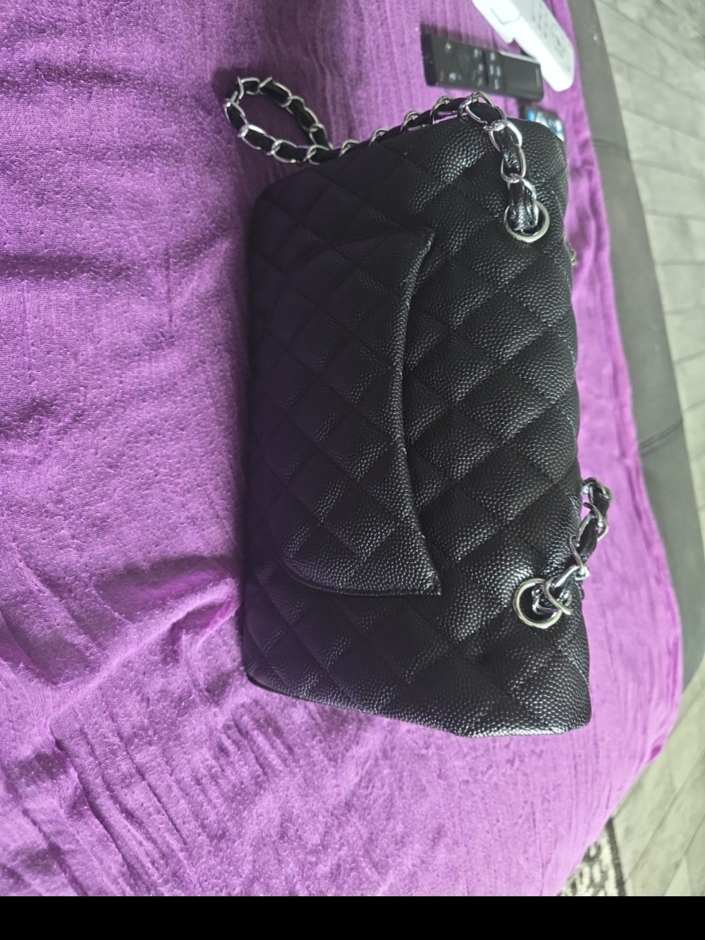 Double Flap! Classic Quilted Black Shoulder Bag with Chain Strap - Picture 2 of 8
